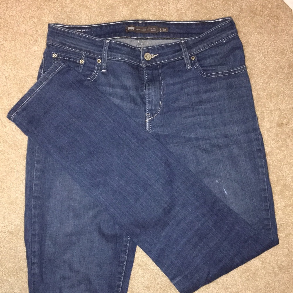 Levi’s Slim Leg Jeans